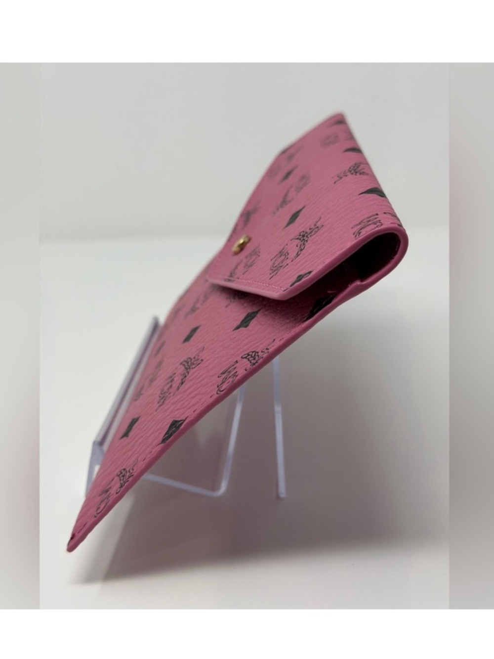 MCM - NIB Pink Envelope Clutch - Picture 4 of 6